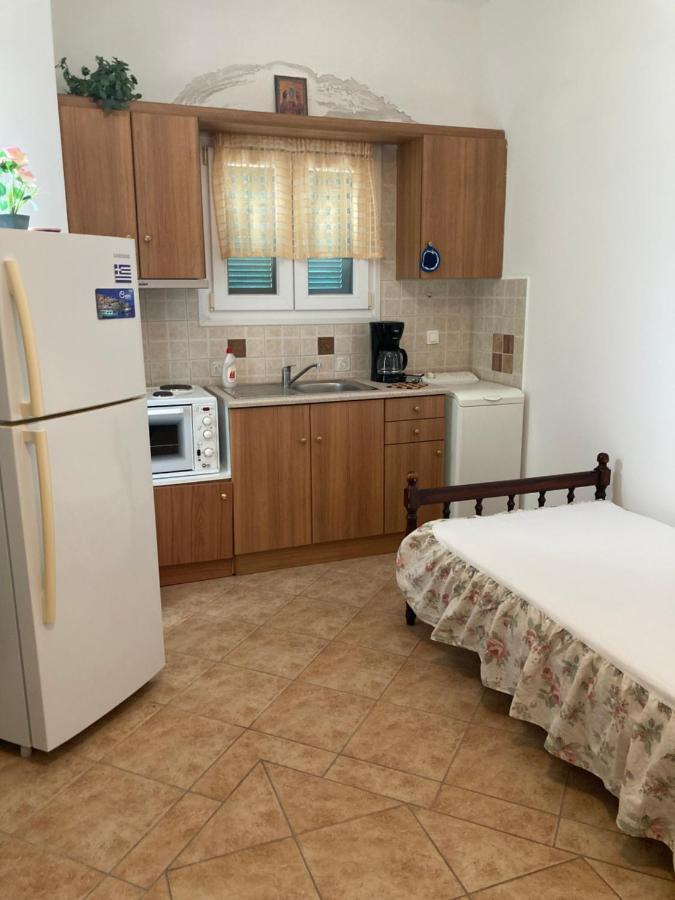 Agkyra Rooms Aladhinon ภายนอก รูปภาพ