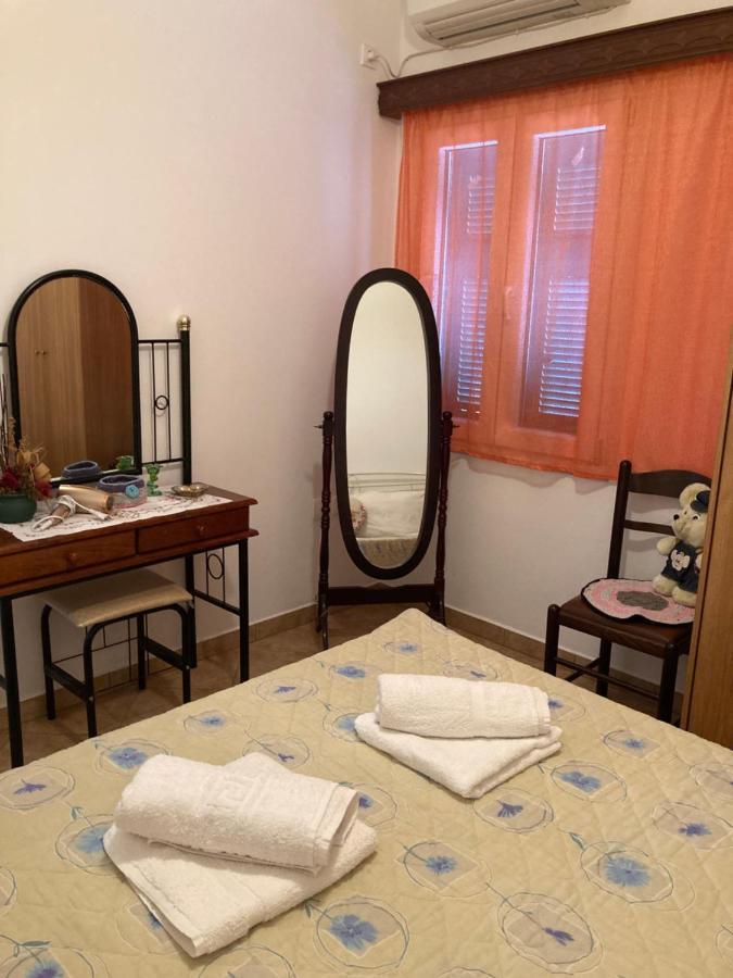 Agkyra Rooms Aladhinon ภายนอก รูปภาพ