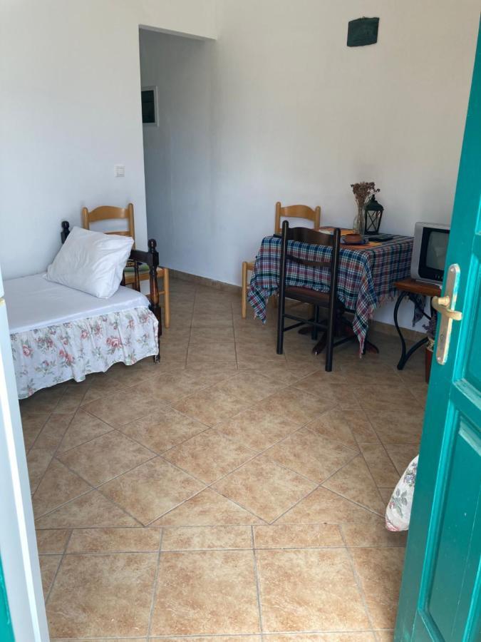 Agkyra Rooms Aladhinon ภายนอก รูปภาพ