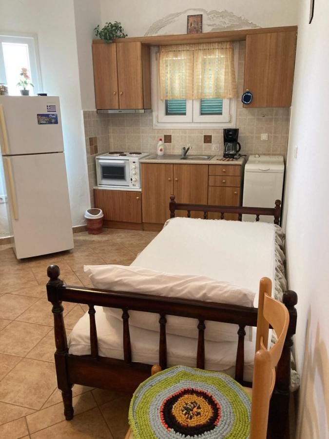 Agkyra Rooms Aladhinon ภายนอก รูปภาพ